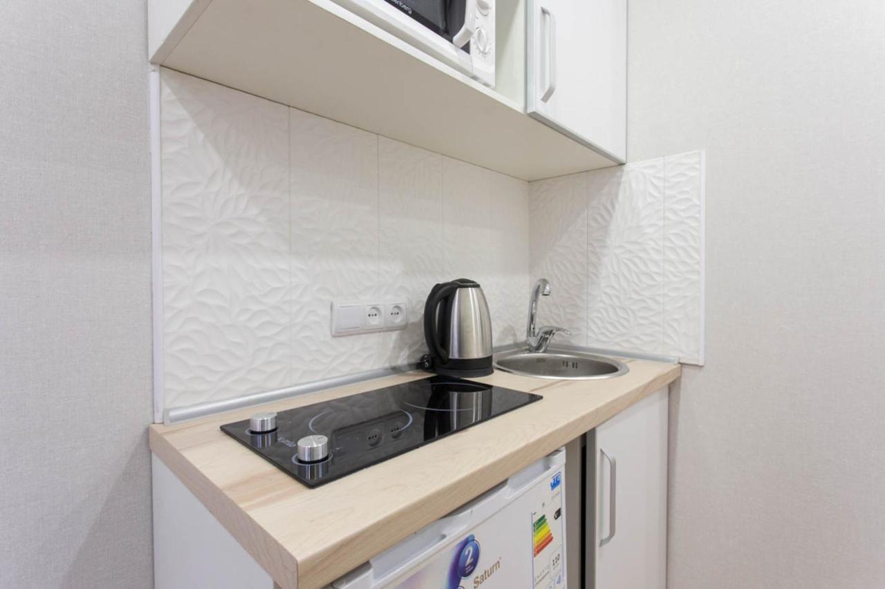 Studio Near Metro Yaroslava Mudroho, Universytet - Mykoly Khvylovoho Str 5-3 Harkiv Dış mekan fotoğraf