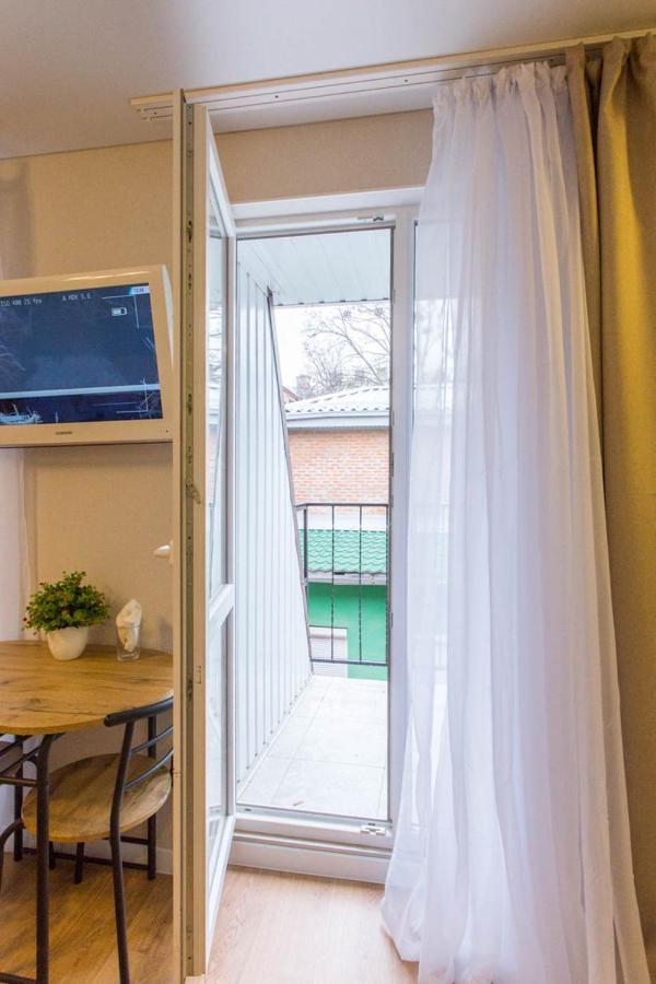 Studio Near Metro Yaroslava Mudroho, Universytet - Mykoly Khvylovoho Str 5-3 Harkiv Dış mekan fotoğraf