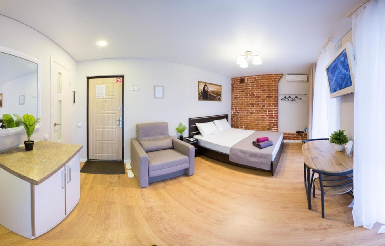 Studio Near Metro Yaroslava Mudroho, Universytet - Mykoly Khvylovoho Str 5-3 Harkiv Dış mekan fotoğraf