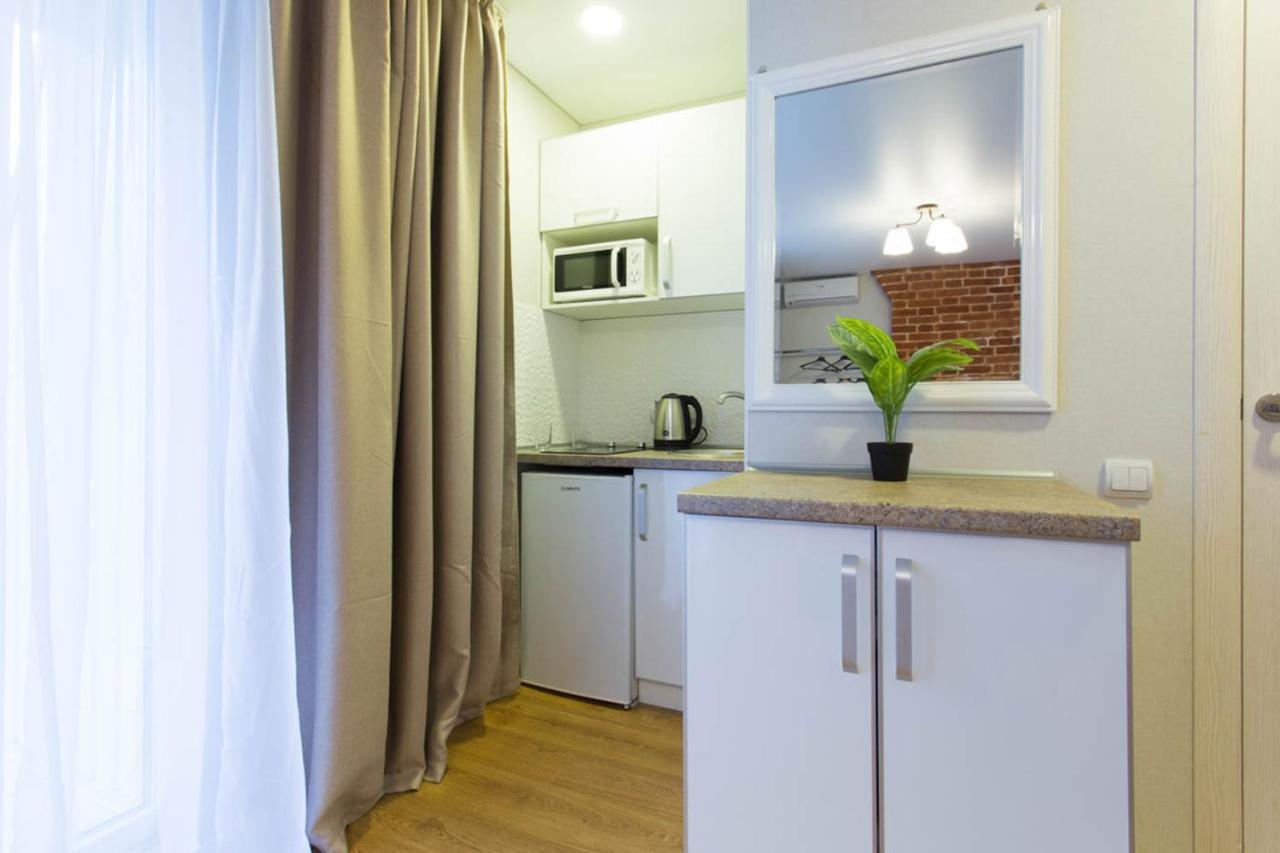 Studio Near Metro Yaroslava Mudroho, Universytet - Mykoly Khvylovoho Str 5-3 Harkiv Dış mekan fotoğraf