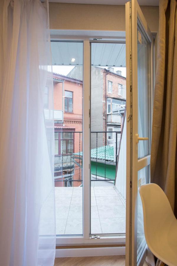Studio Near Metro Yaroslava Mudroho, Universytet - Mykoly Khvylovoho Str 5-3 Harkiv Dış mekan fotoğraf